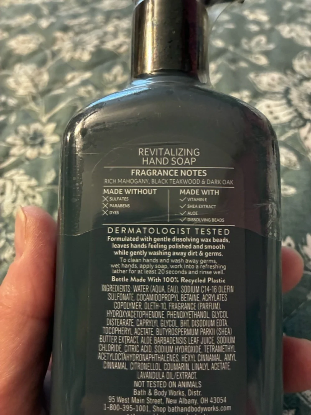 Bath & Body Works Revitalizing Hand Soap - Gray Bottle (Mahogany Teakwood) (4) - Picture 2 of 4